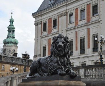 Piękne lwy strzegące wejścia do magnackiej rezydencji w Pszczynie, nazywanej Zamkiem Pszczyńskim