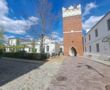 Brama Opatowska w Sandomierzu