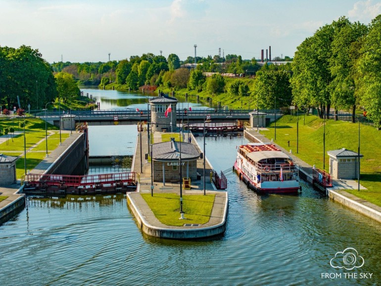Śluza Łabędy na Kanale Gliwickim ze zbioru Mariny Gliwice