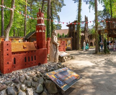 Polska w miniaturze pełna architektonicznych perełek powstałych w Polsce na przestrzeni wieków