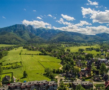 Zakopane z widokiem na Giewont