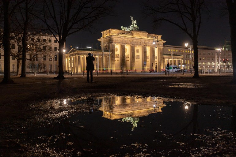 Kultowa Brama Brandenburska w Berlinie w Niemczech