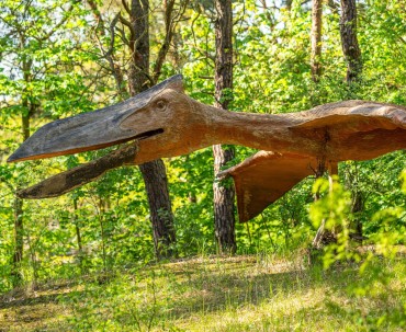 Ścieżka edukacyjna z dinozaurami w Jura Parku na Kujawach