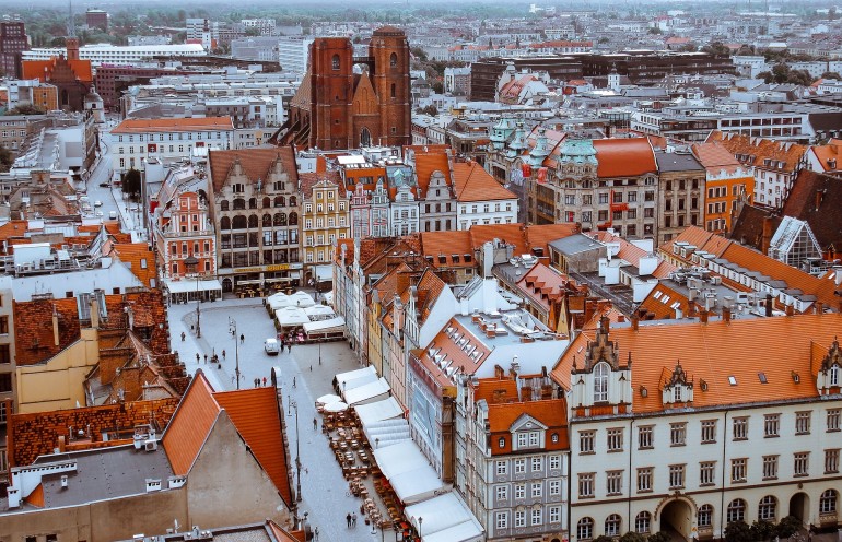 Widok na stare miasto we Wrocławiu